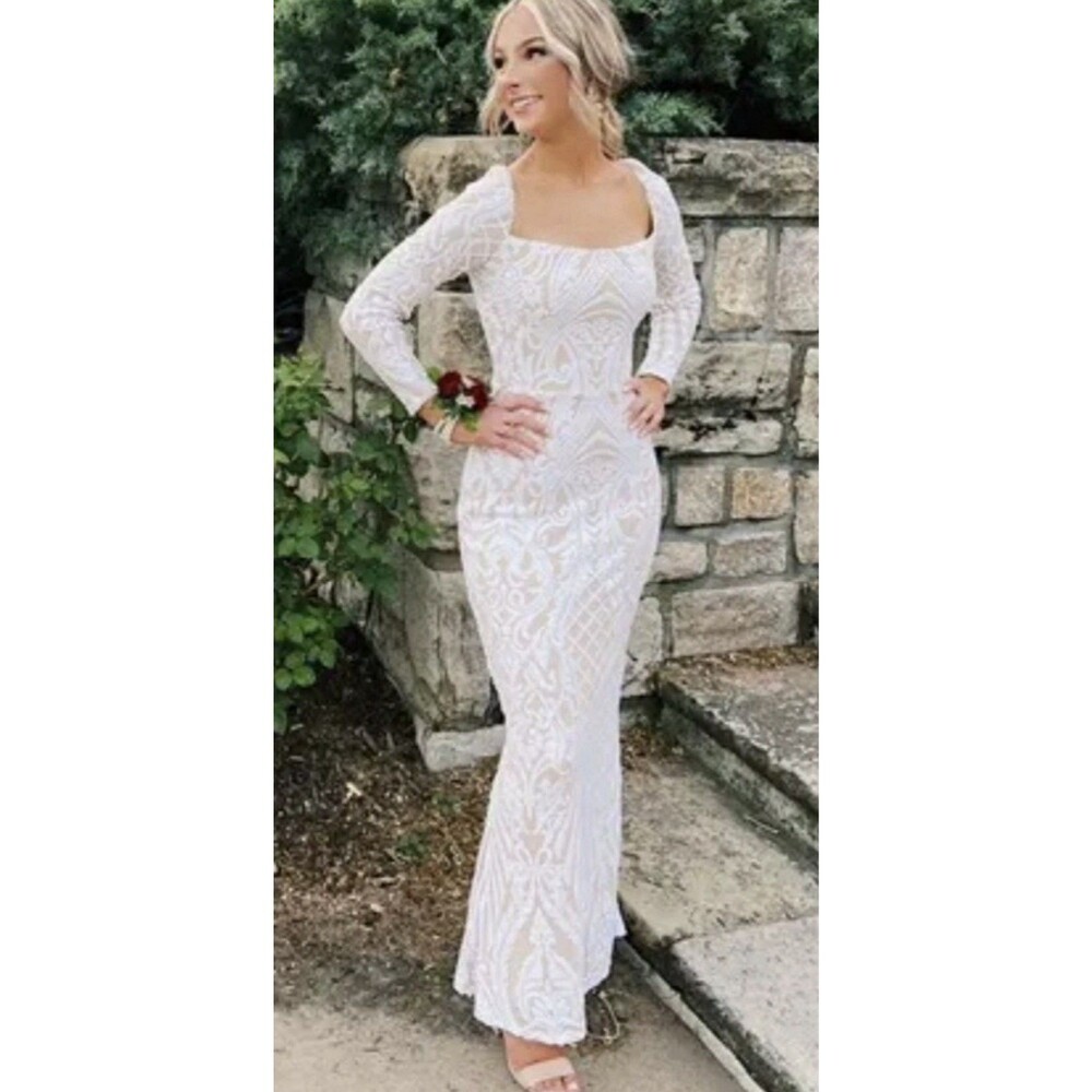 Windsor White Sequin Nude Mesh Long Sleeve Mermaid Gown Womens S NWT